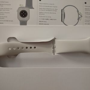 Apple watch sm/med new color starlight 40 mm